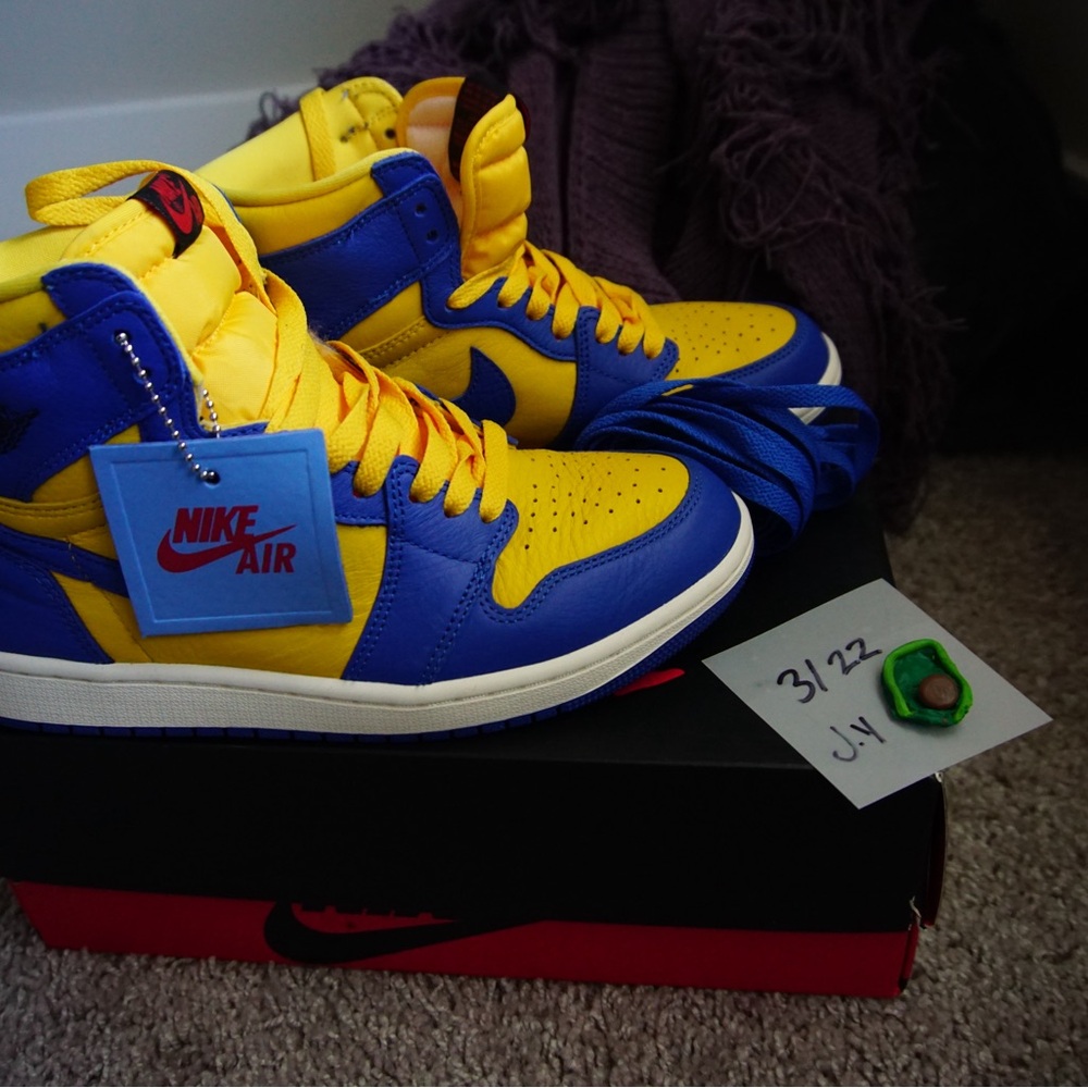 Nike Air Jordan 1 High Reverse Laney